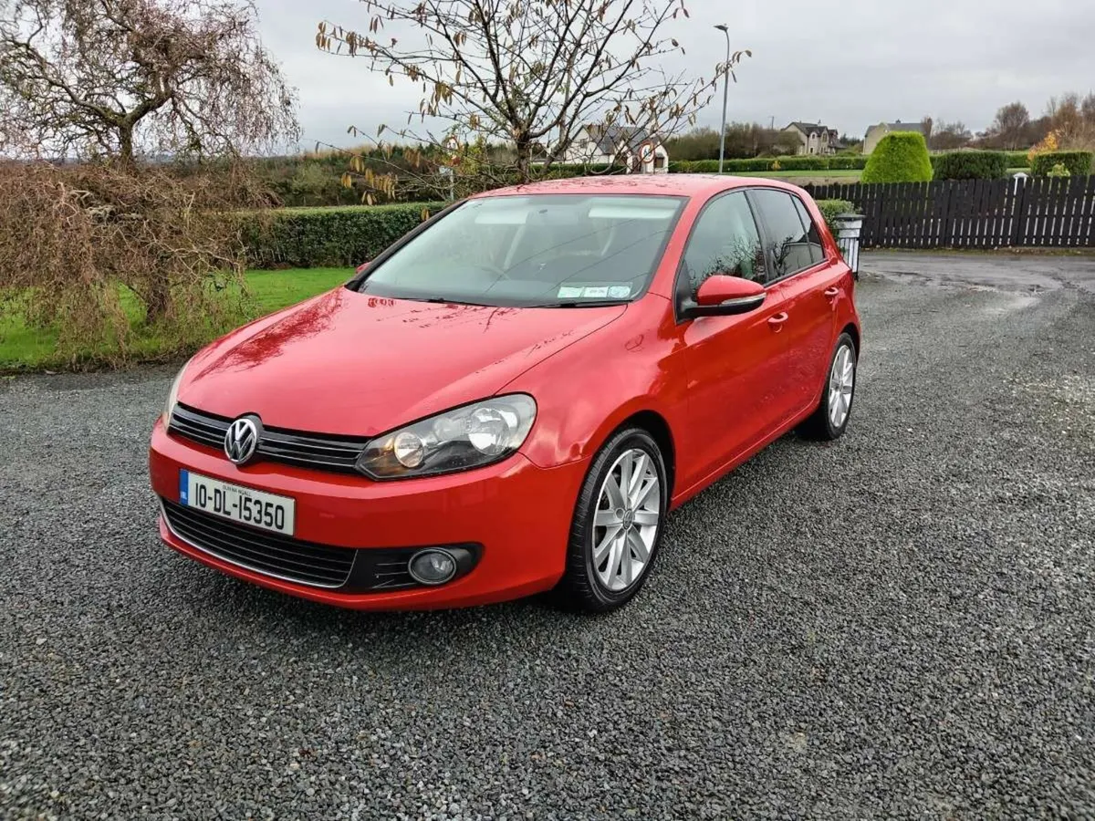 Volkswagen Golf 2010 2.0L tdi - Image 1