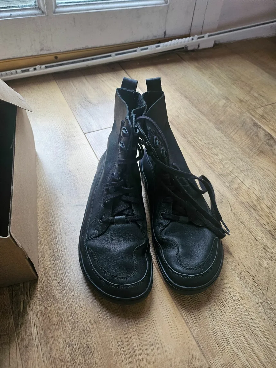 Barefoot boots - Image 1