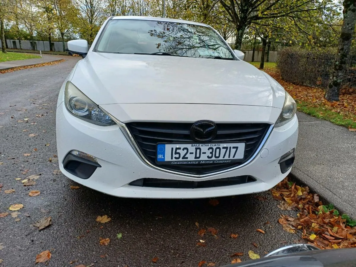 MAZDA3 2015 - Image 2