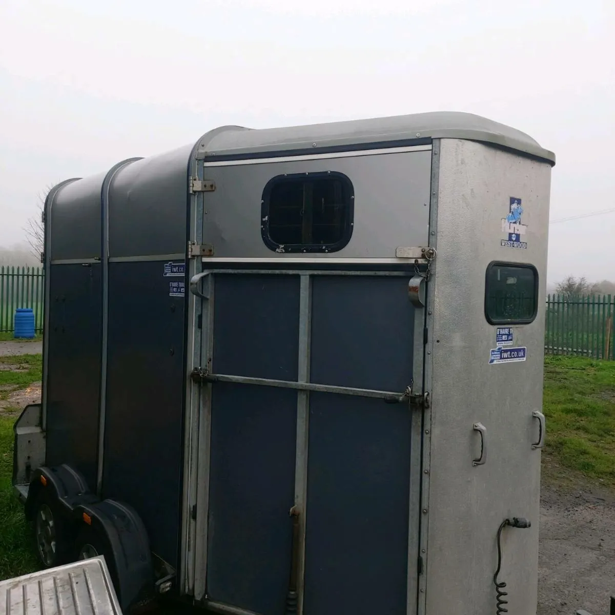Ivor willams horse box - Image 2