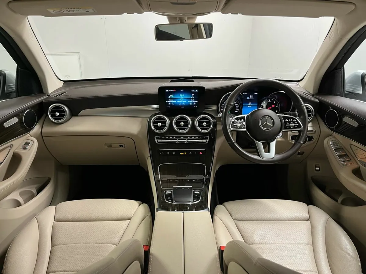 Mercedes-Benz GLC 220d 4Matic - IRISH CAR - Revers - Image 4
