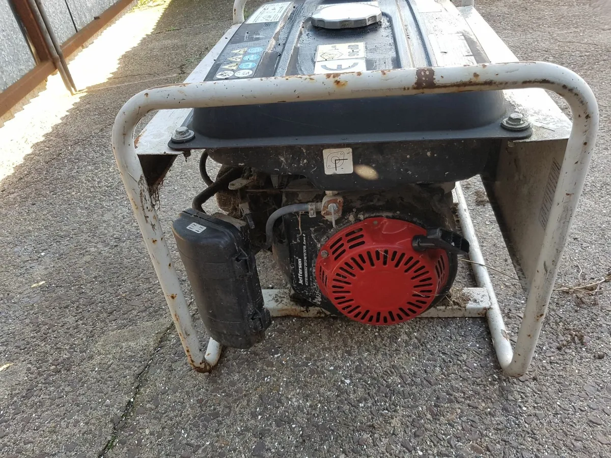 PETROL GENERATOR 7HP - FOR SALE - Image 3
