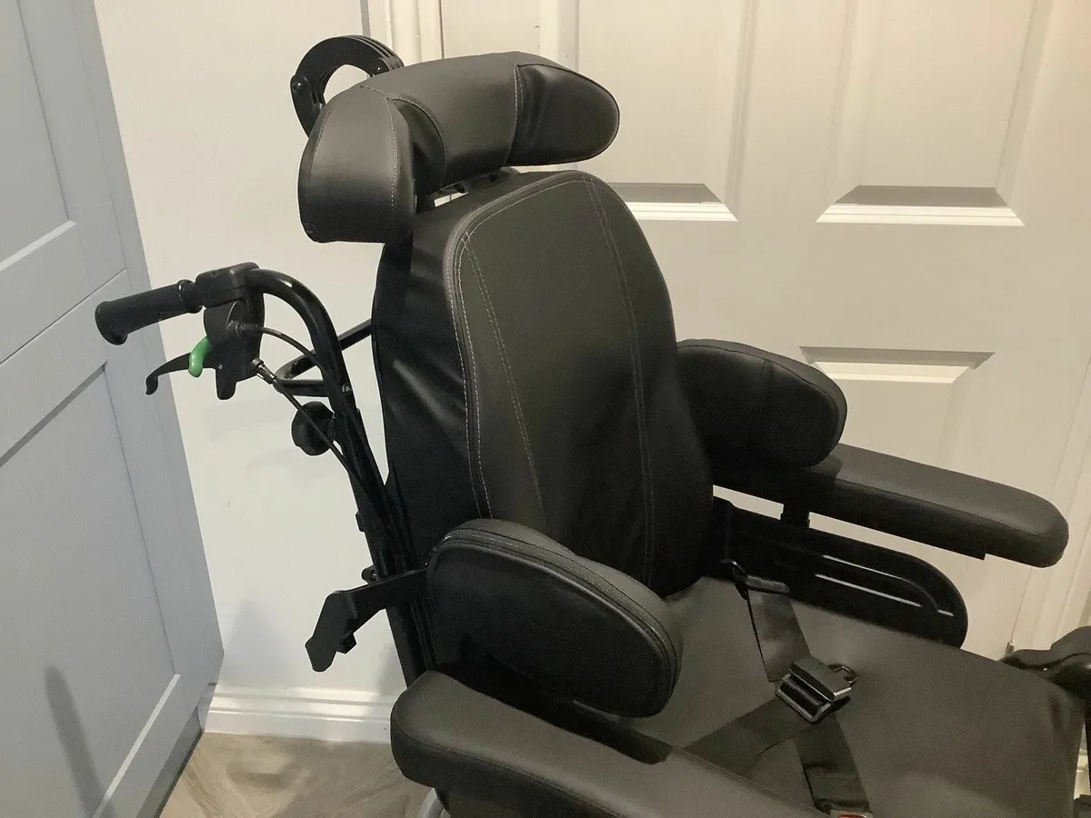 Rea Invacare Azalea tilt in space Wheelchair - Image 1