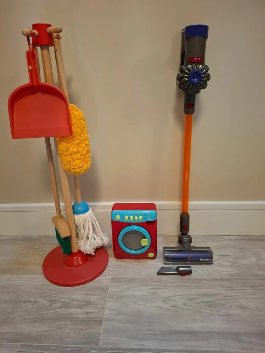 Toy bundle - Image 2