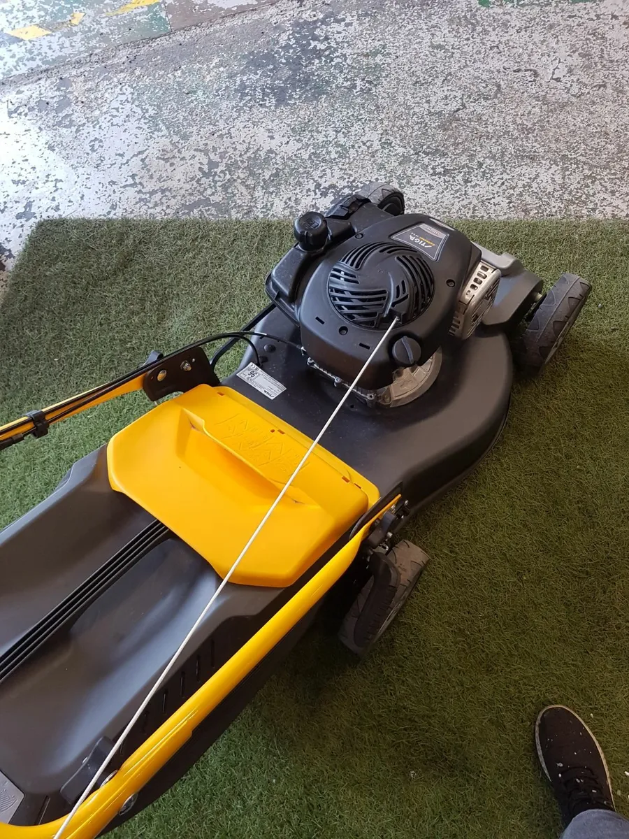 STIGA COLLECTOR 48 SB LAWNMOWER FOR SALE - Image 2