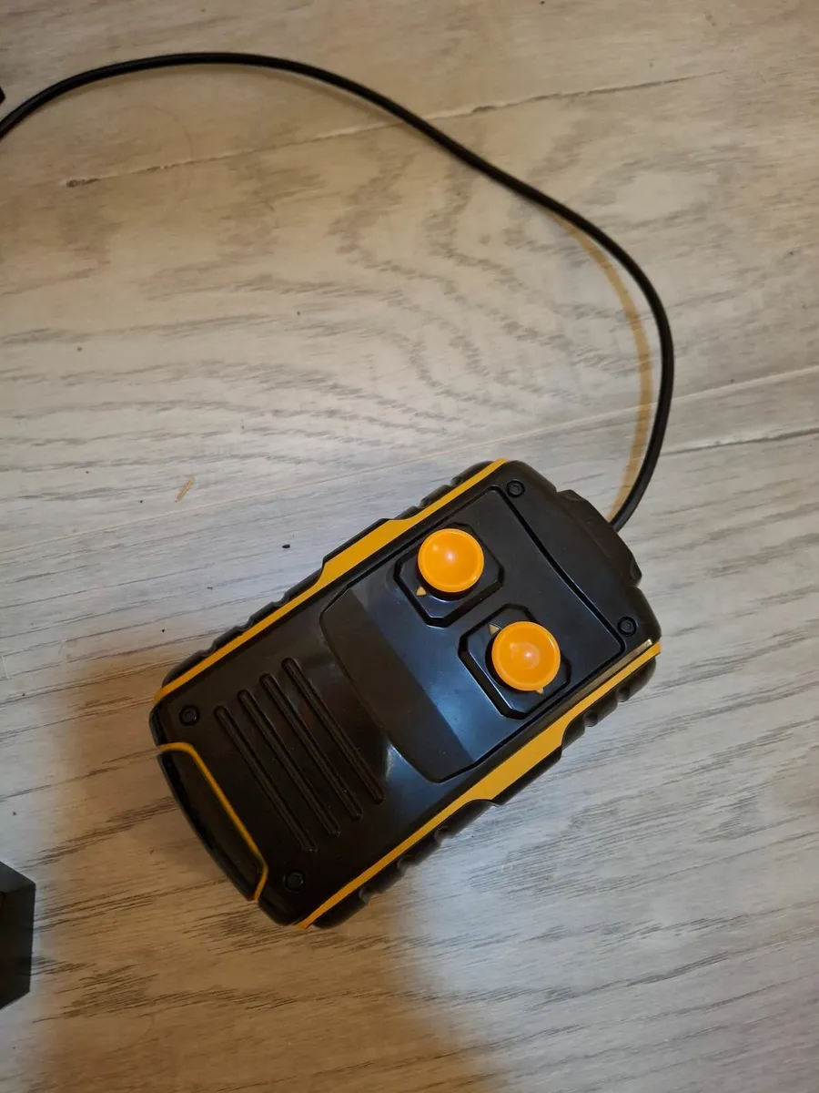 Remote control crane - Image 2