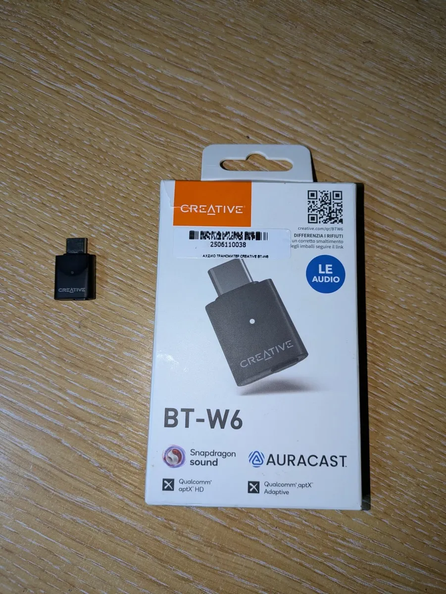 Creative BT-W6 Bluetooth 5.4 adapter incl LE Audio - Image 1
