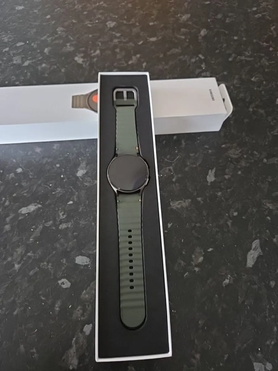 Samsung Galaxy 7 - Image 2