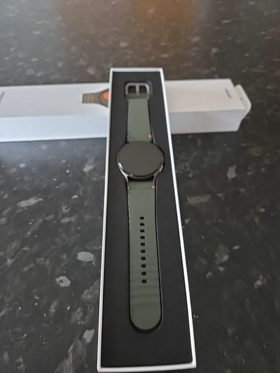 Samsung Galaxy 7 - Image 3