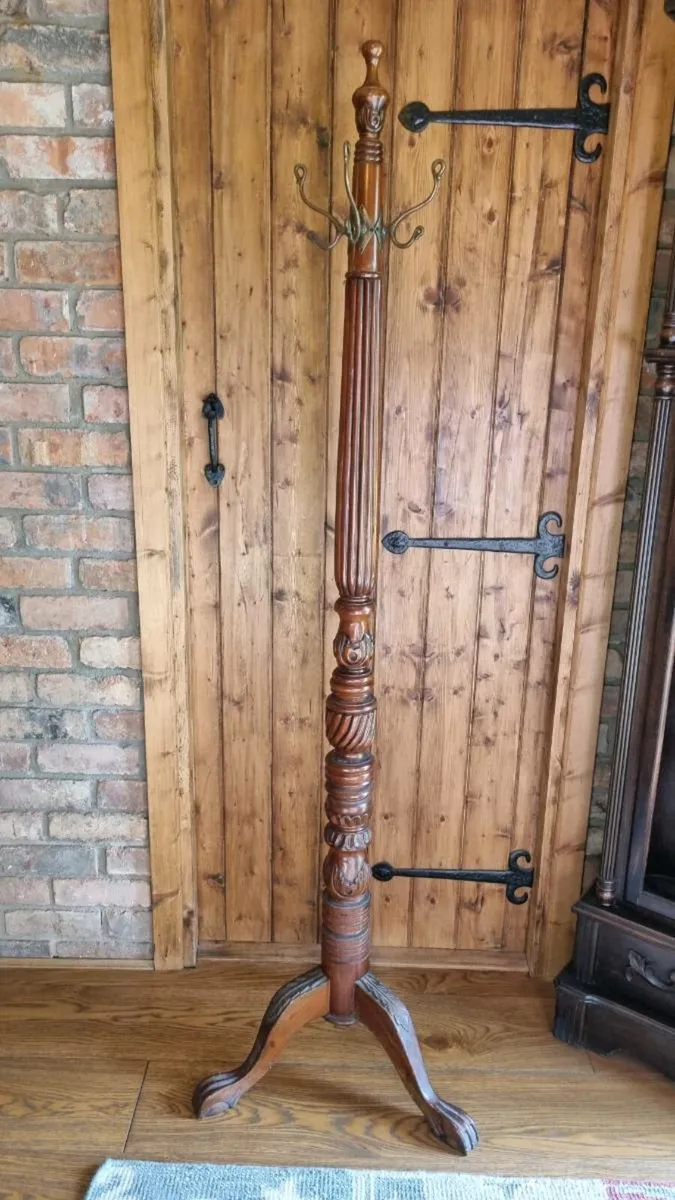 Coat stand - Image 1