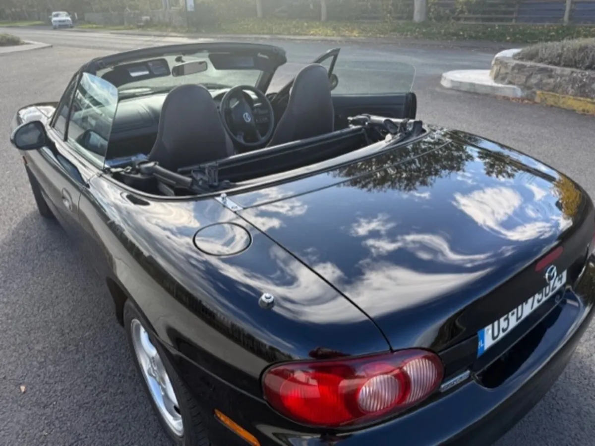 Mazda MX-5 2003 - Image 4