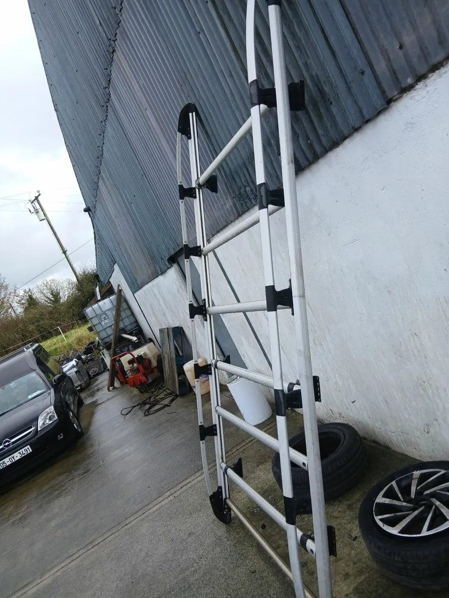 Peugeot/Citroën Roofrack €450 - Image 3