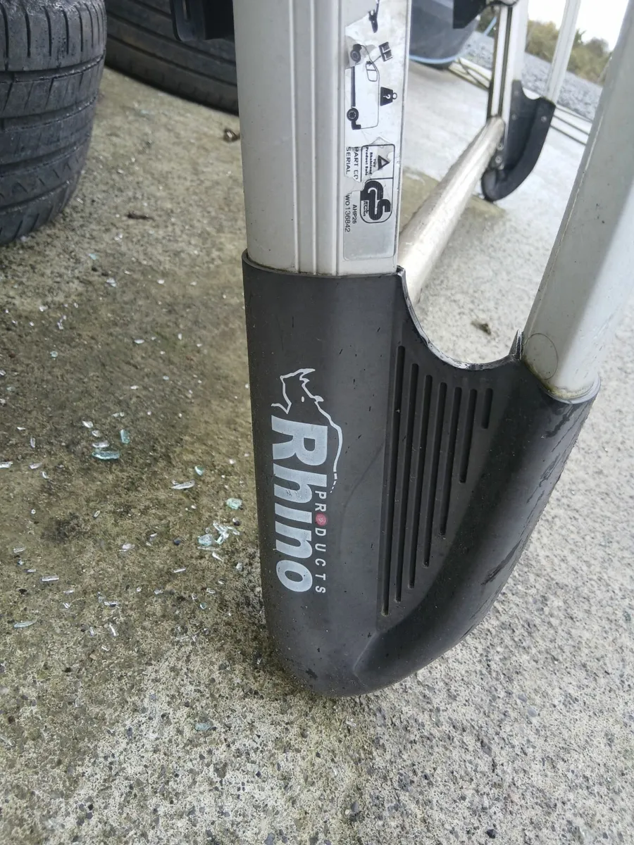 Peugeot/Citroën Roofrack €450 - Image 1