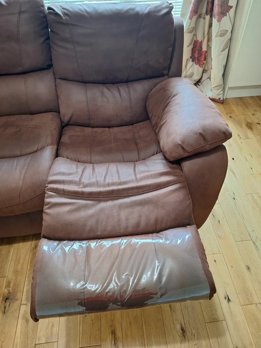 Three Seater Sofa - Image 4
