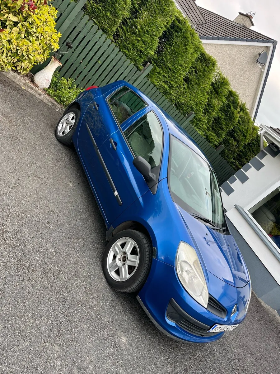 Renault Clio - Image 4