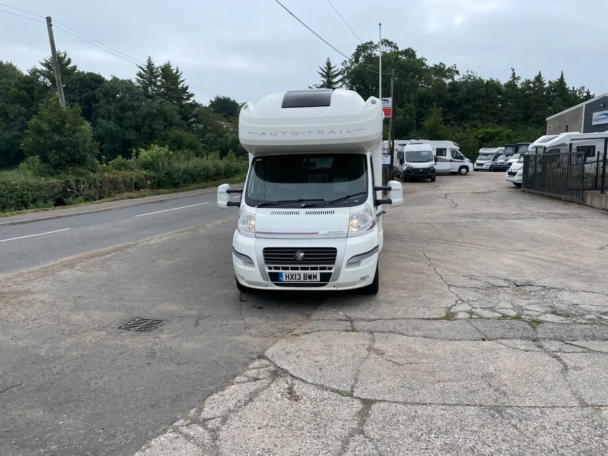 Super comfortable end lounge van - Image 1