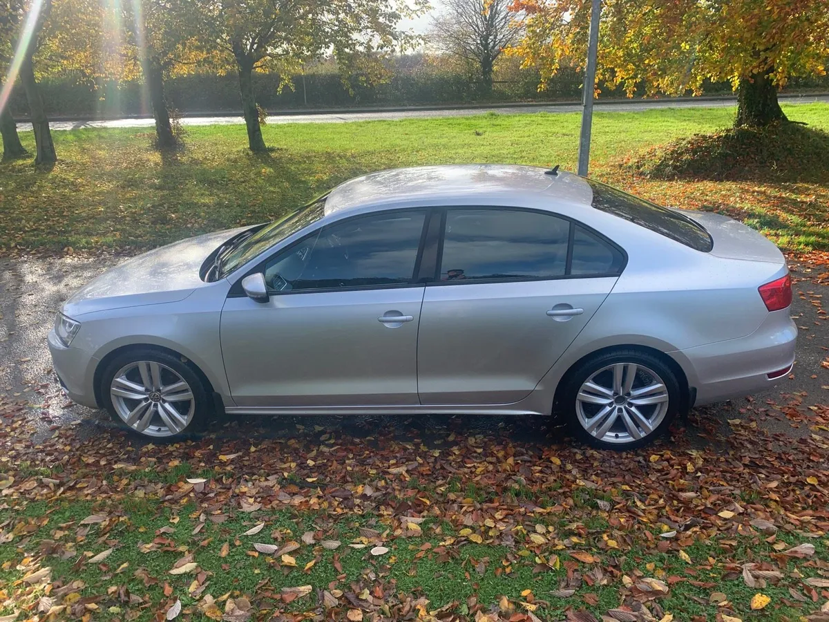 volkswagen Jetta MINT New NCT - Image 4