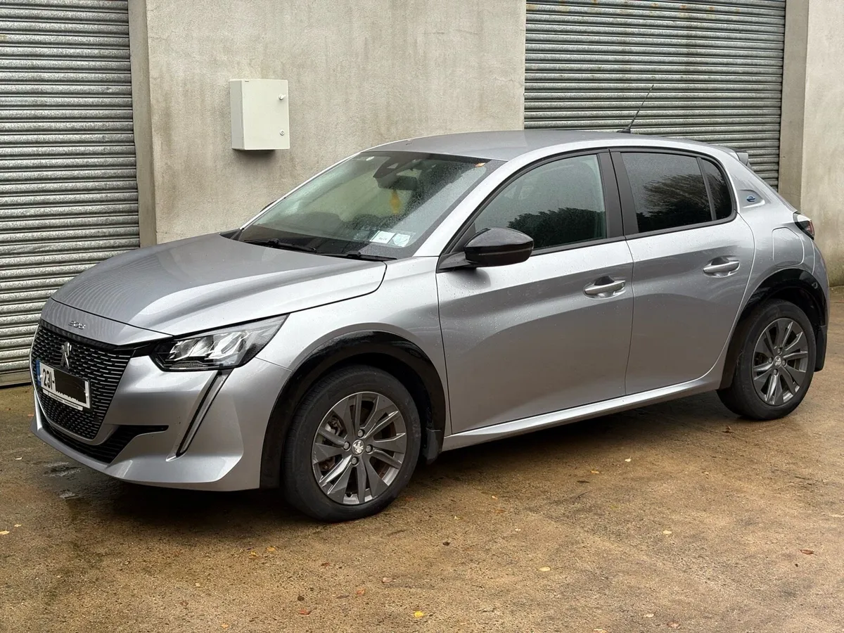 2023 PEUGEOT 208 ELECTRIC - Image 2