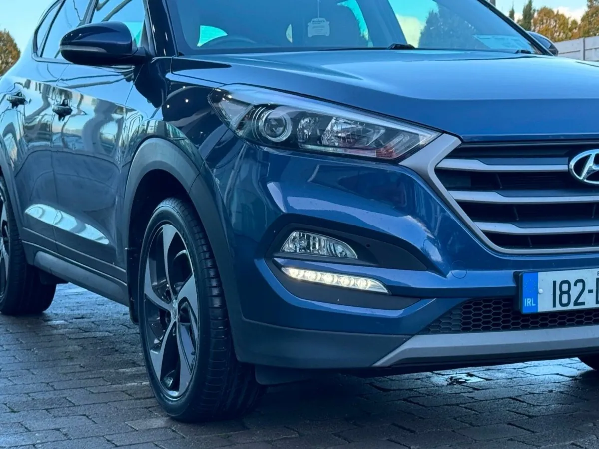 Hyundai Tucson 1.7 D Executive SE - Image 4