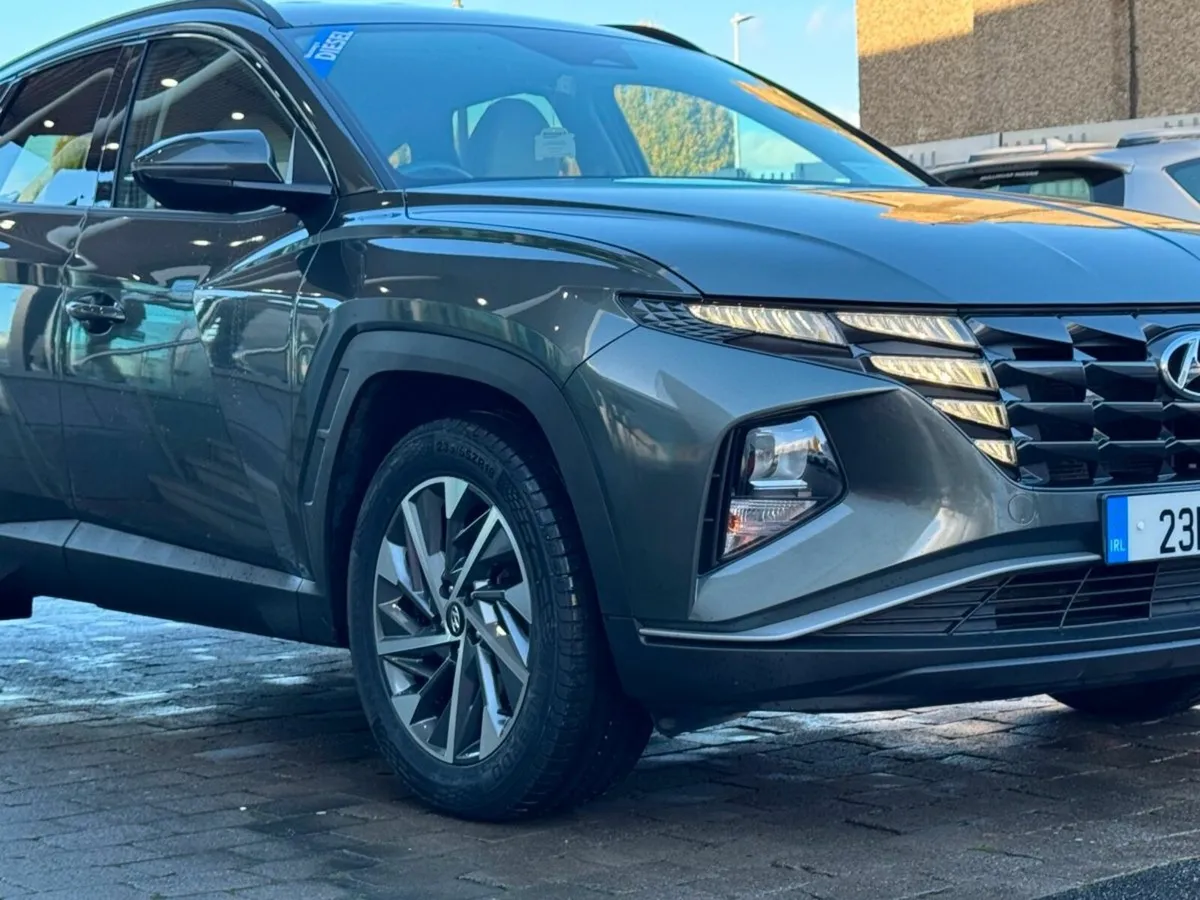 Hyundai Tucson 2WD Executive, Grey Leather, , CAR - Image 4