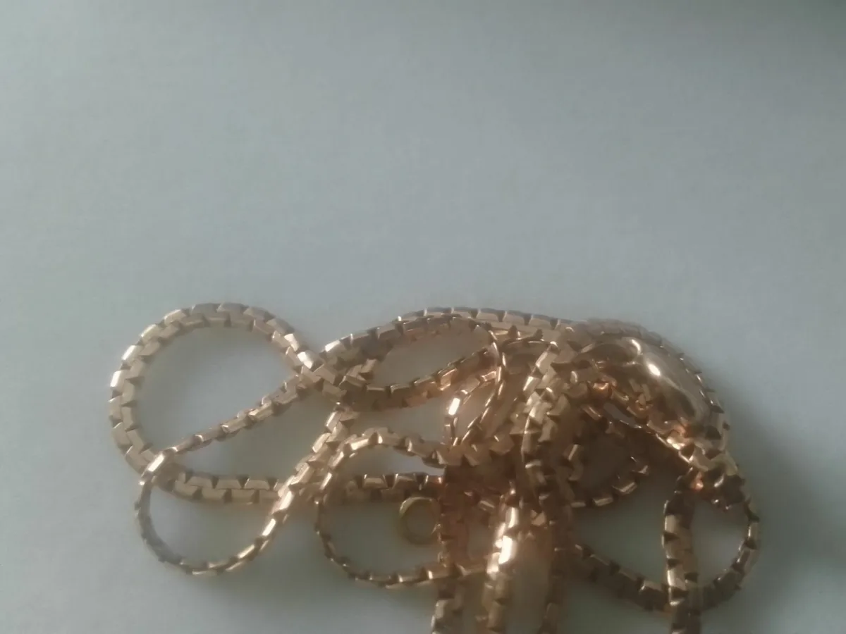 Victorian solid 9ct rose gold heavy box chain 18" - Image 1