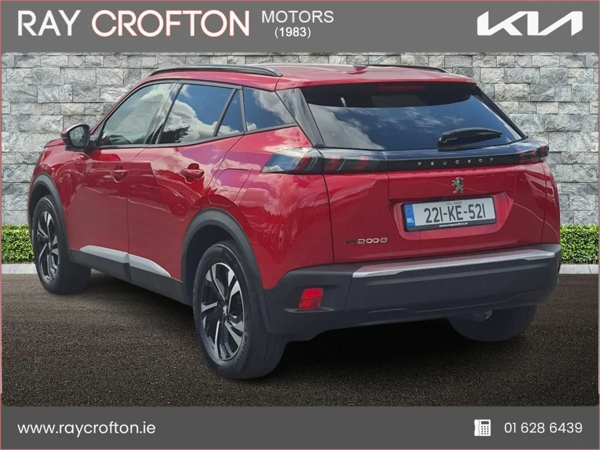 Peugeot 2008 Electric 136bhp (50 kWh) Allure - Image 3