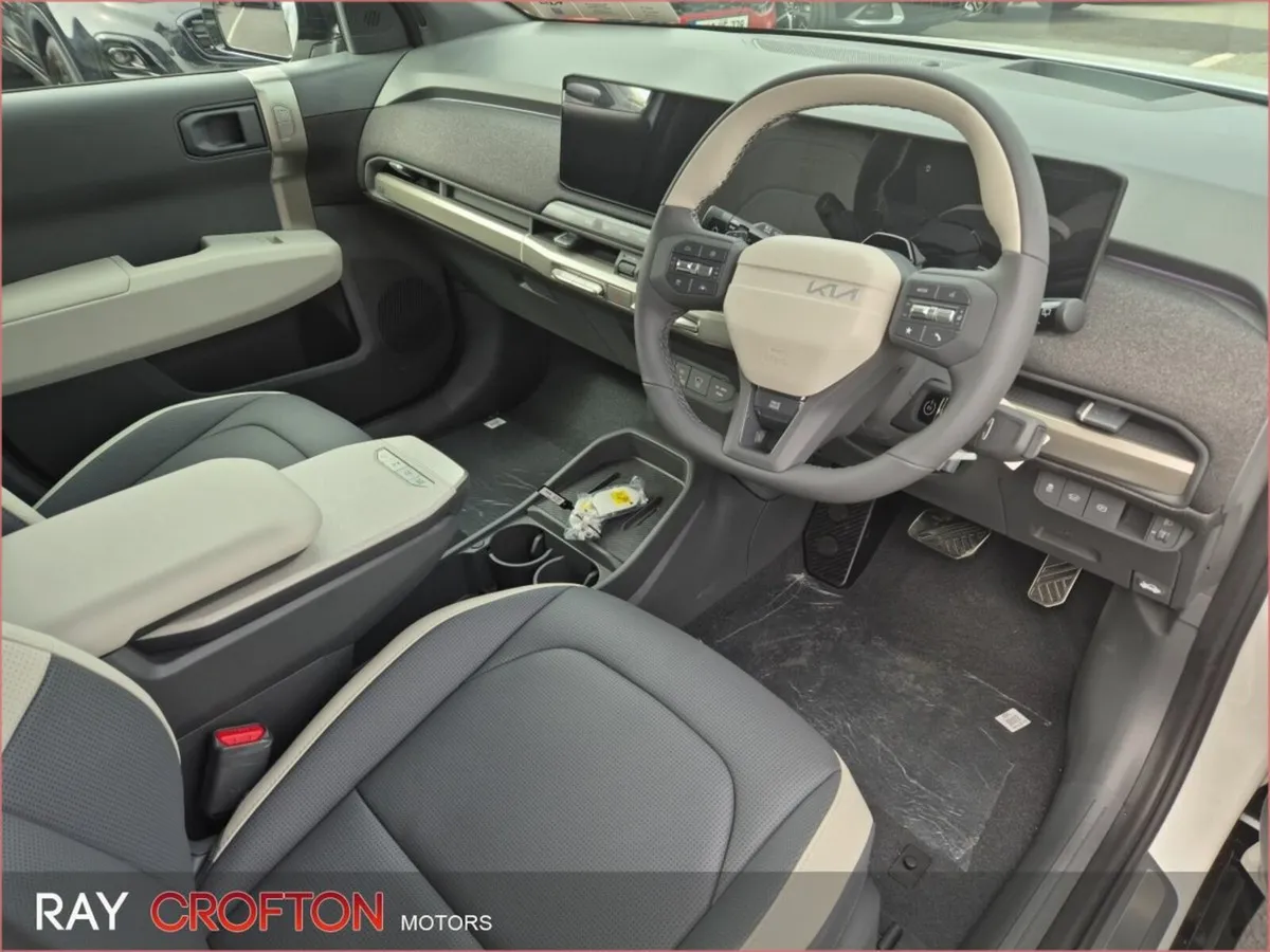 Kia EV3 EV3 GT Line - Long Range - Image 2