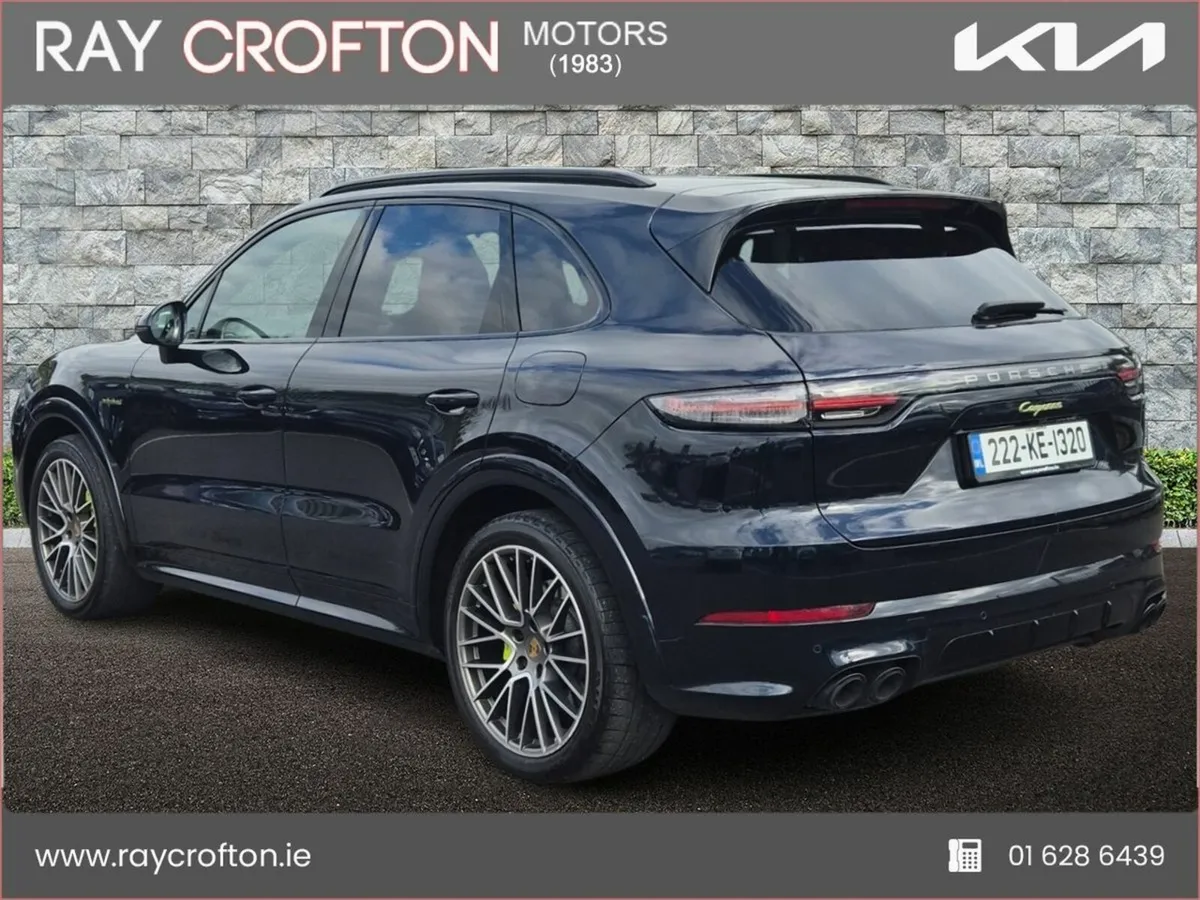 Porsche Cayenne 3.0 V6 E-Hybrid 4WD Auto - Image 4