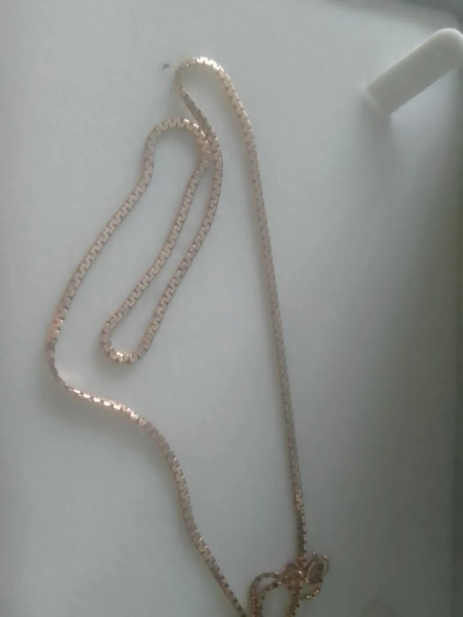 Victorian solid 9ct rose gold heavy box chain 18" - Image 2