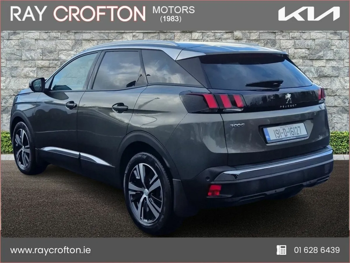 Peugeot 3008 1.2 PureTech 130bhp S&S Auto Allure - Image 4