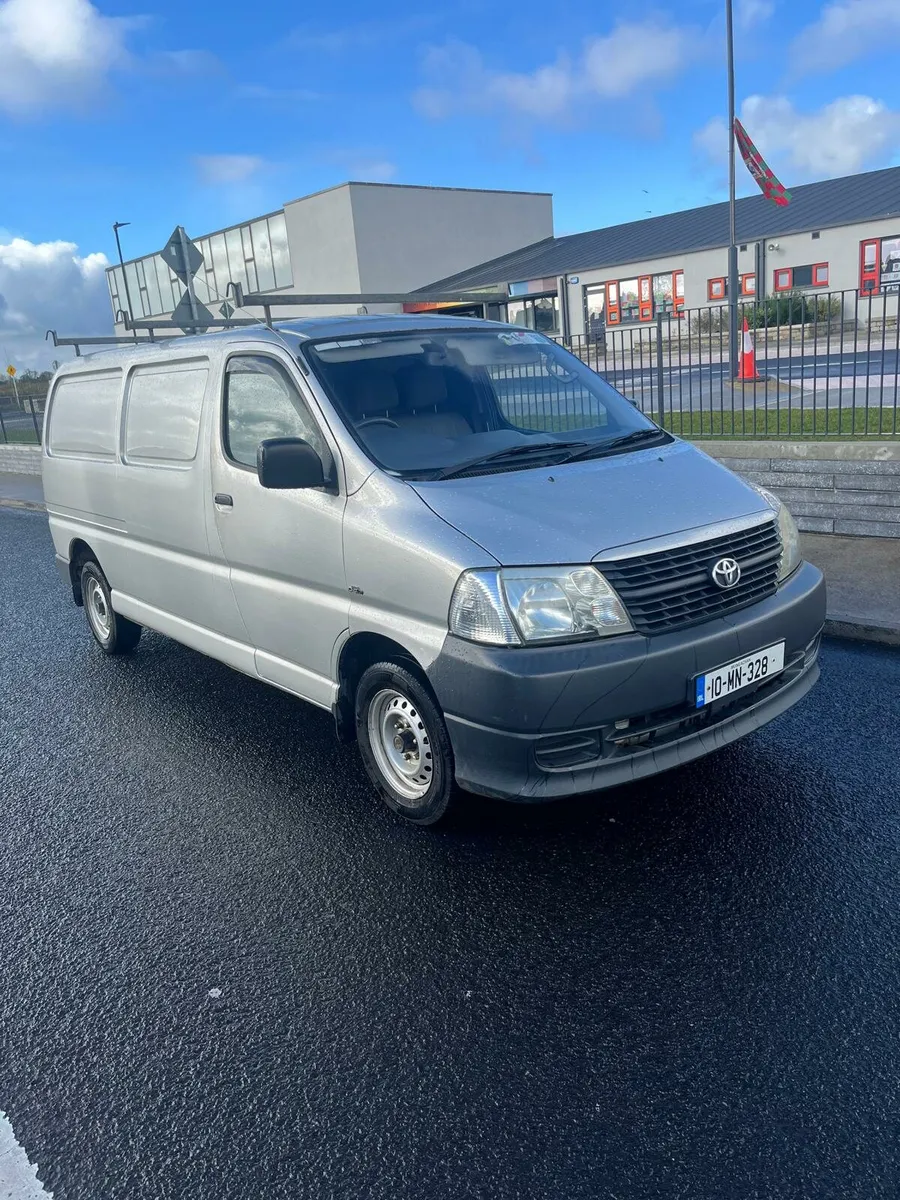 2010 Toyota hiace lwb new test 7.26 taxed 4.26 - Image 2