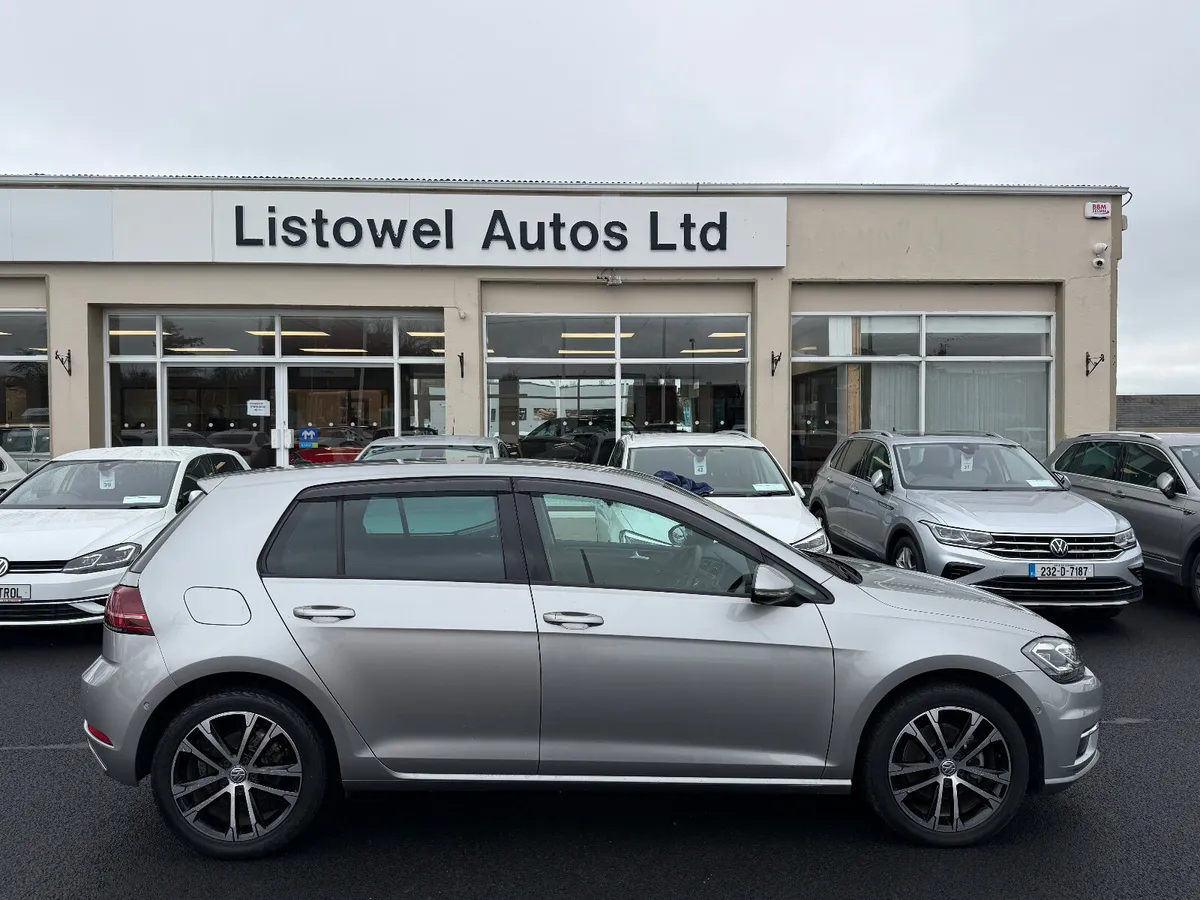 201 VW GOLF 1.2 COMFORTLINE AUTOMATIC - Image 1