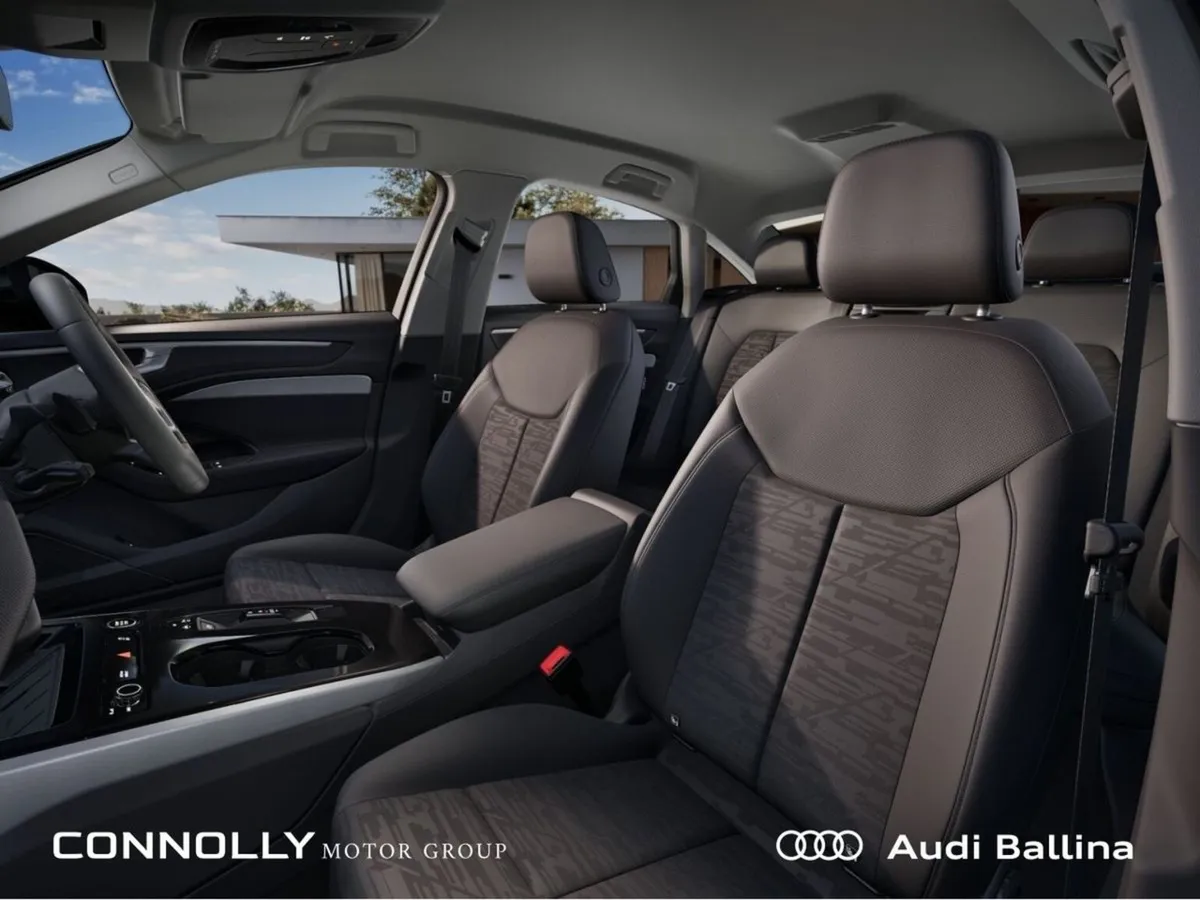 Audi A6 A6 40 TDI SE 204HP  3-yrs Service Plan In - Image 4