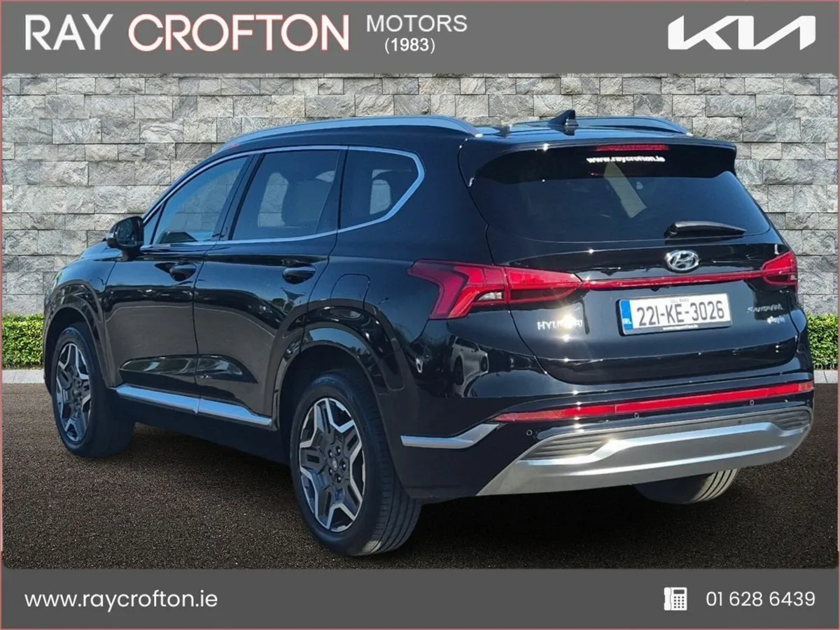 Hyundai Santa Fe 1.6 PHEV 4WD Premium Auto - Image 3