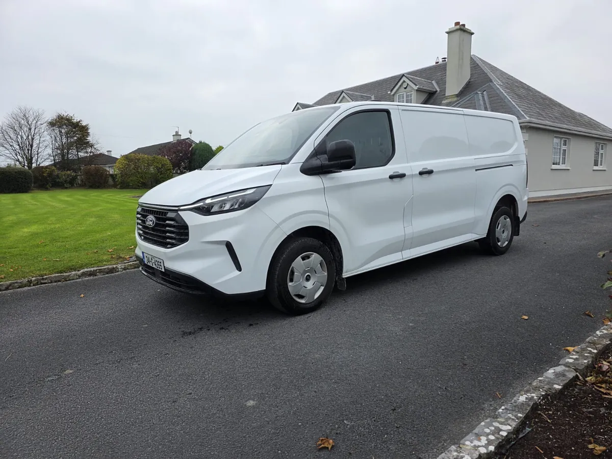2024 Ford Transit Custom 300 trend EBlue - Image 2