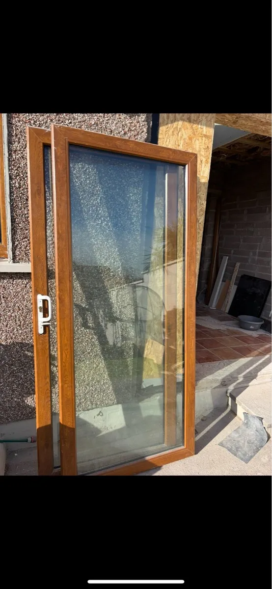 Sliding door free- must be collected today - Image 3