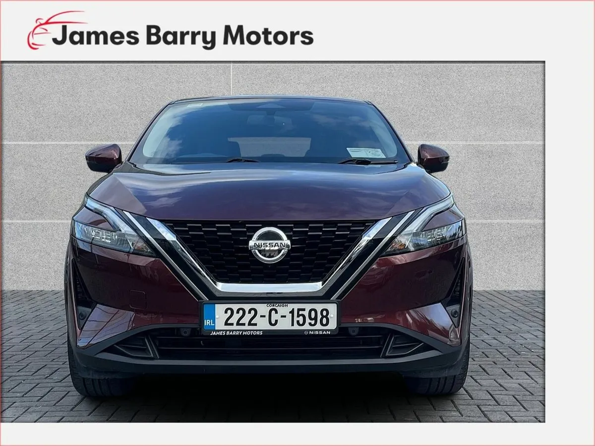 Nissan Qashqai 1.3 PET MILD HYBRID SV PREMIUM - Image 2