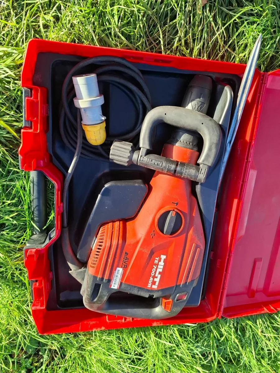 HILTI TE700/warranty 6-months/receipt/serviced - Image 1