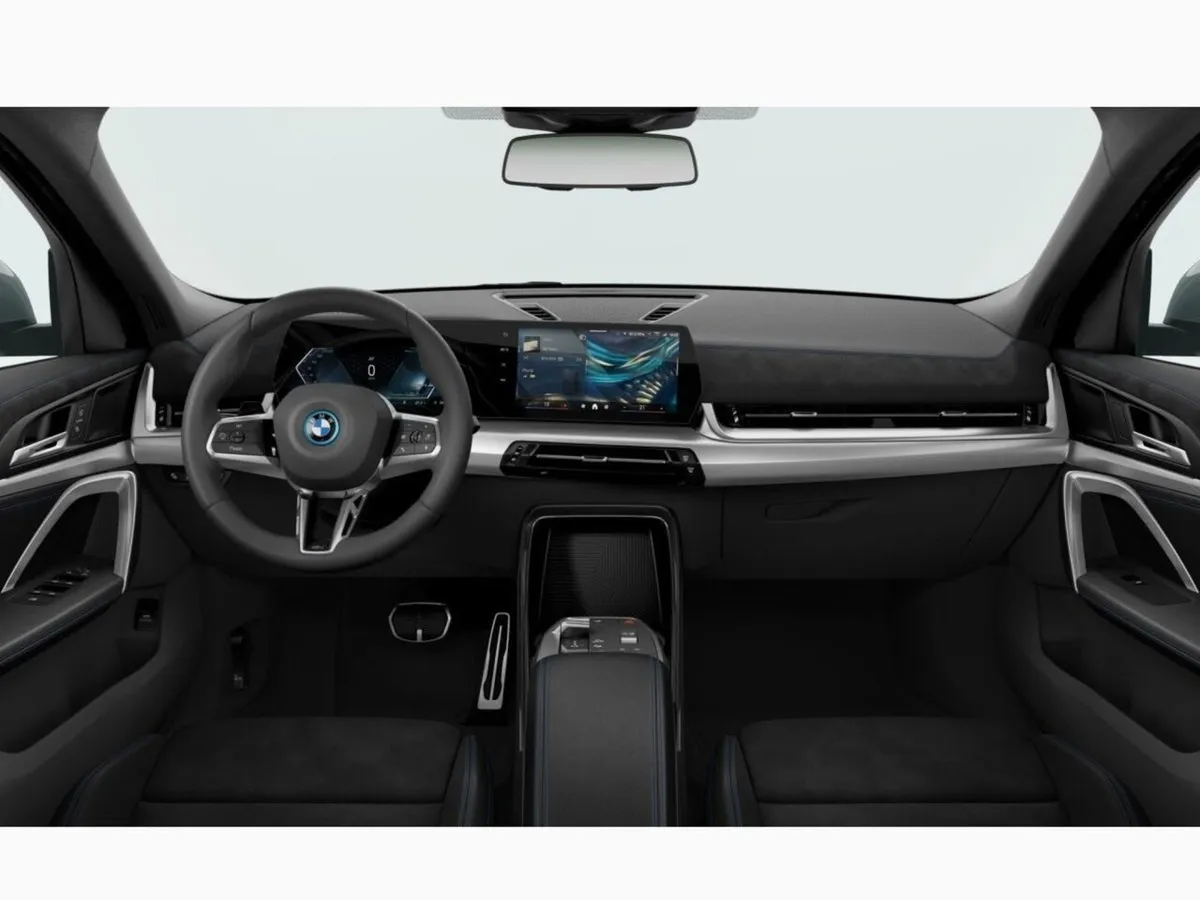 BMW iX2 Edrive20 M Sport - Image 3