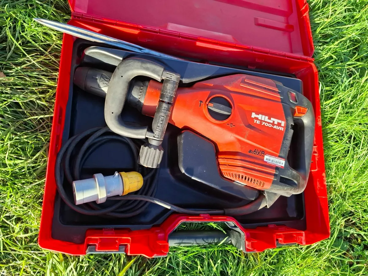 HILTI TE700/warranty 6-months/receipt/serviced - Image 3