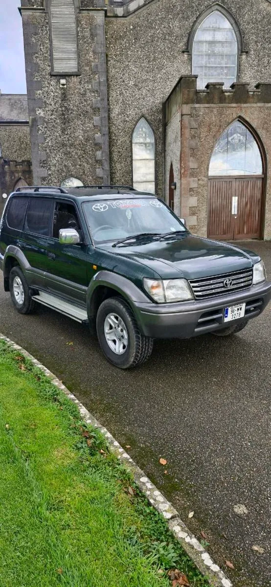 Toyota landcruiser - Image 2