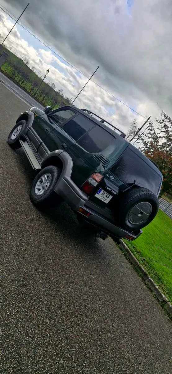 Toyota landcruiser - Image 4