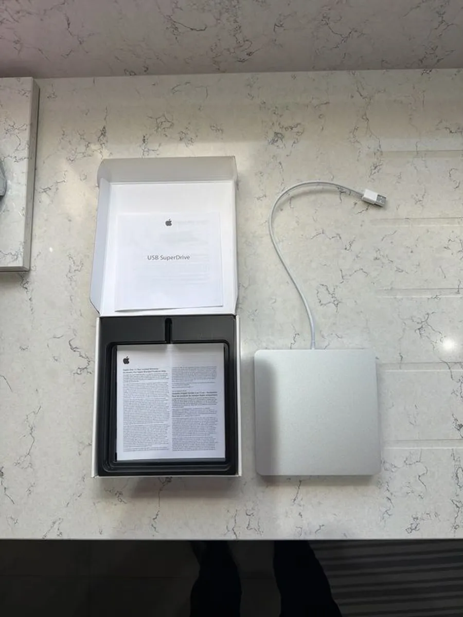 USB SuperDrive - Image 1