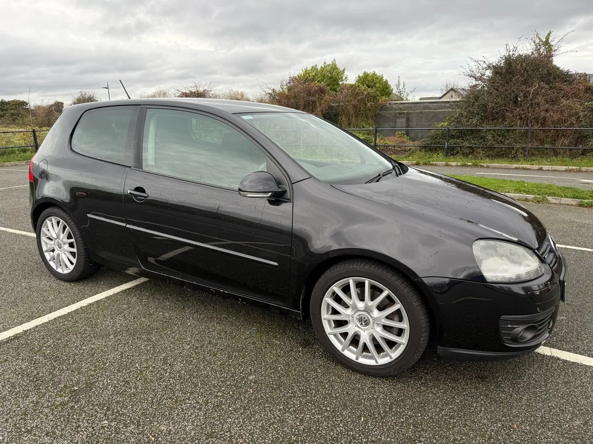 VW GOLF GT TSI - Image 4