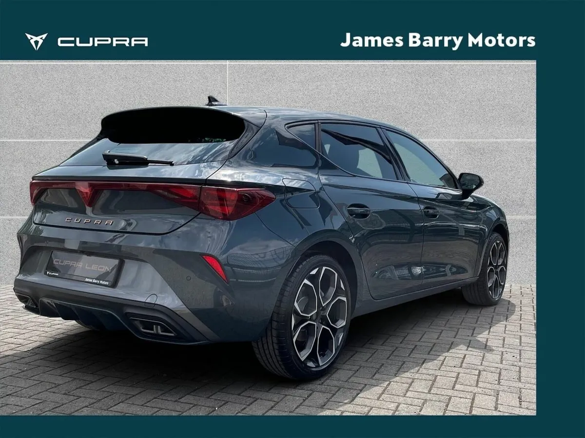 Cupra Leon 1.5TSi 150HP MANUAL ** JAMES BARRY MOTO - Image 4
