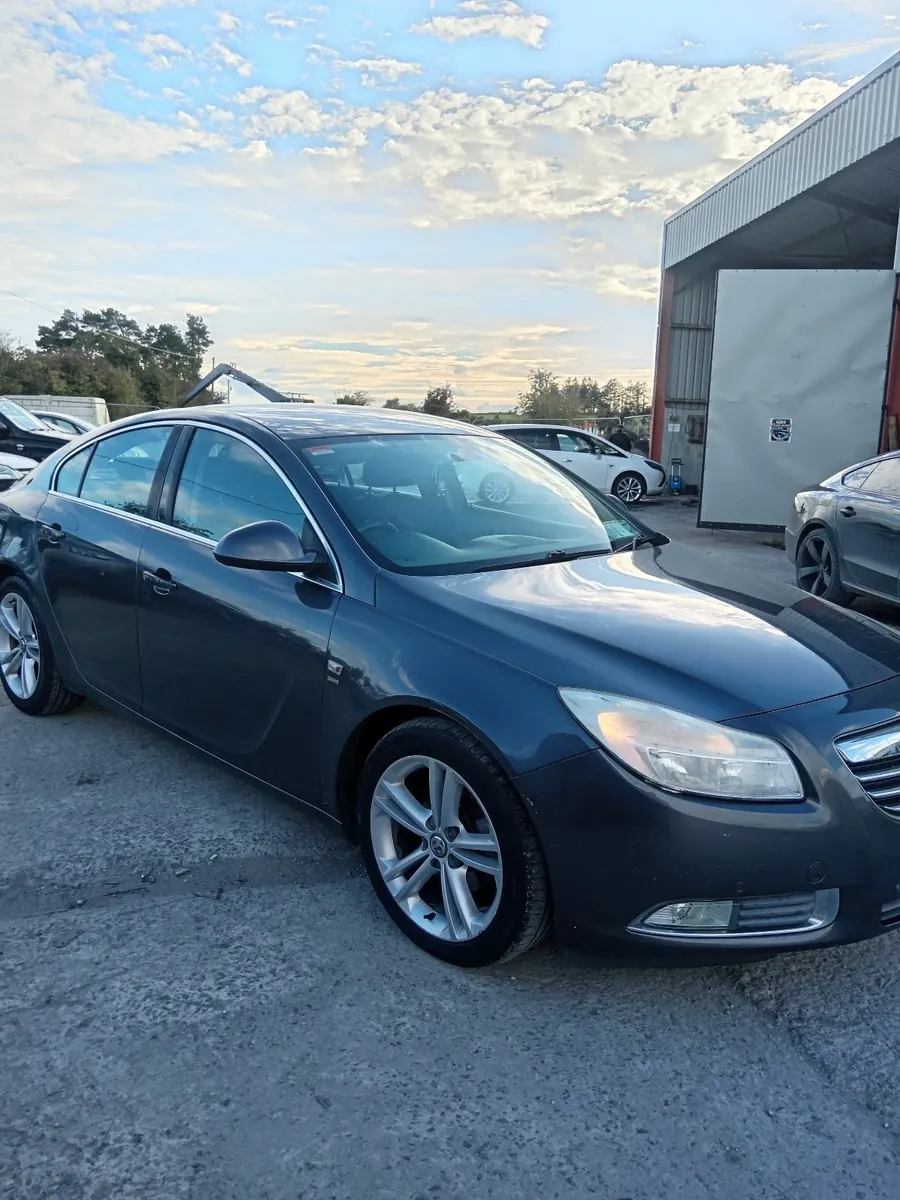 Opel Insignia 2011 - Image 1