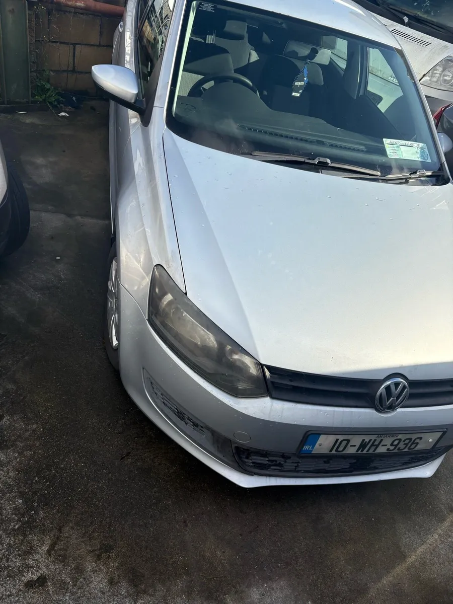 2010 vw polo needs turbo starts and drives - Image 1