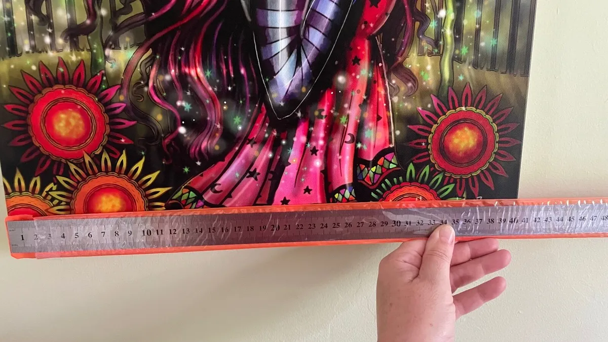 Skull girl picture - Image 3