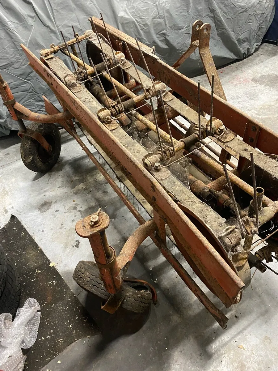 Hay man hay turner rake - Image 3