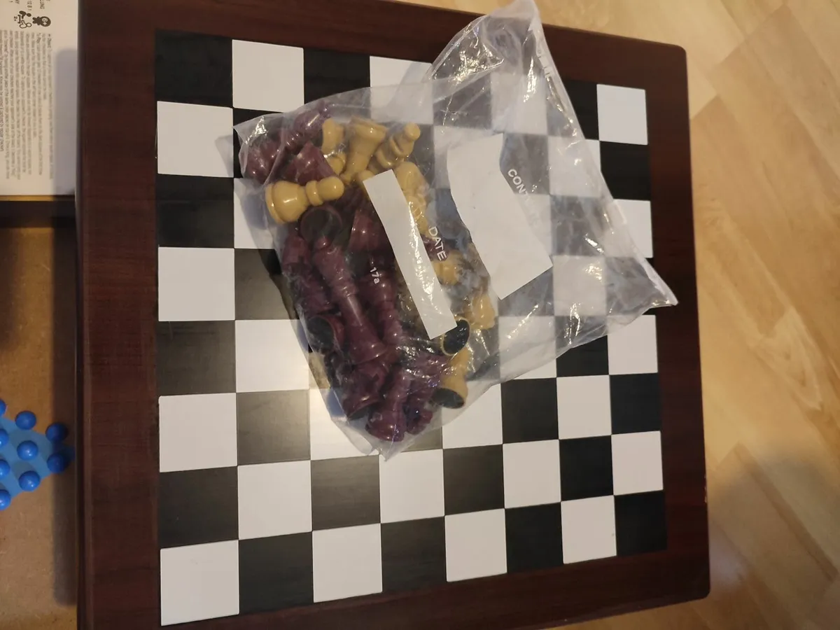 12 in 1 wooden game center - Image 4